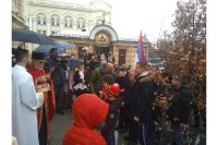 Svečano dočekan badnjak i unesen u hram Hrista Spasitelja u Banjaluci