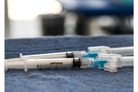 Direktor Fajzera: Vakcina protiv omikrona stiže u martu