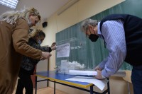 Srbija: Građani na referendumu rekli "da" ustavnim promjenama