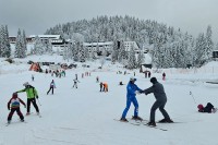 Besplatno skijanje za djecu iz Foče na skijalištima na Jahorini i u Čajniču