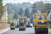 Нови асфалт за улицу Од Змијања Рајка у Српским Топлицама