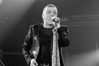 Узрок смрти Акија Рахимовскох још није познат: Легендарни пјевач је дуго живио у Словенији, а биће сахрањен у Загребу