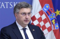 Plenković: Izjave Milanovića o Ukrajini skandalozne