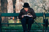 Istraživanje: Oko 79 odsto starijih je usamljeno
