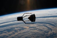 Rusi prave vozilo za izbacivanje otpada iz orbite