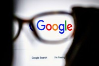 Akcije Gugla uzletile 9,0% poslije objave kvartalnih rezultata