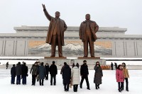 Овације за Кима Џонга Уна на прослави лунарне Нове године