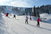 OC "Jahorina":Za 65 dana na planini skijalo više od 200.000 skijaša