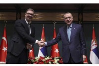 Vučić poželio brz oporavak Erdoganu, on mu zahvalio i pozdravio narod Srbije