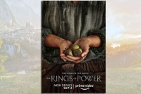 Постери за серију "Господар прстенова" изазвали хистерију код фанова ФОТО
