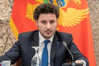 Абазовић чека одговор СНП до краја седемице