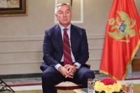 Đukanović traži hitno postupanje Ministarstva odbrane i Generalštaba