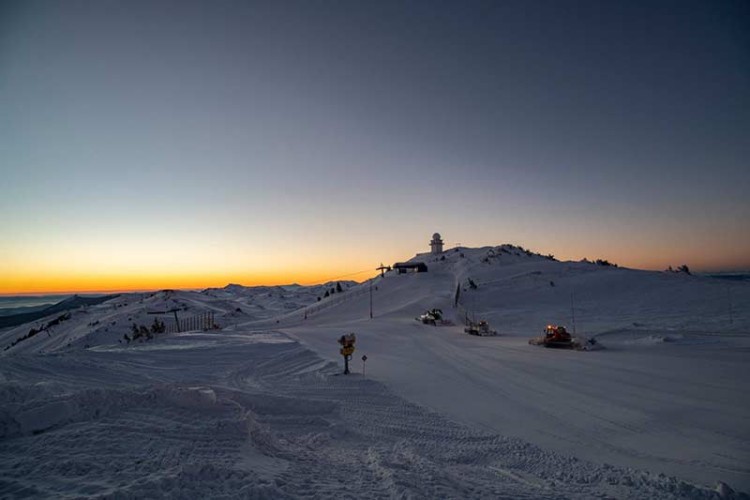 Olimpijski centar „Jahorina“ uvrstio je u svoju ponudu jutarnju i večernju panoramsku vožnju snježnim tabačem