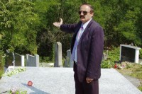 Бројни докази и изјаве о масовним гробницама у Сијековцу
