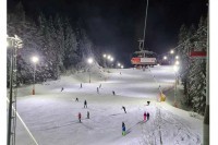 Jahorina: Za 8. mart besplatno dnevno i noćno skijanje za dame