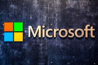 "Мајкрософт" суспендовао продају и услуге у Русији