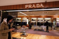 И Прада и Пума обуставиле малопродају у Русији због Украјине