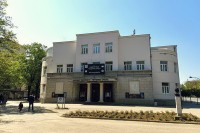 Vlada će obezbijediti novac za kupovinu vozila Narodnom i Dječijem pozorištu Srpske