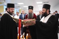 Патријарх Порфирије освештао нови Клинички центар Србије