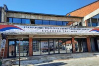 Постављена спољна столарија и кров на дому културе у Босанском Грахову
