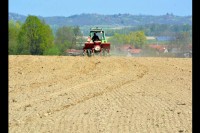 Povoljni uslovi za pripremne radove za proljećnu sjetvu