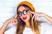 Три дјелотворна савјета: Како нашминкати очи када носите наочаре?