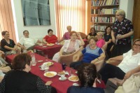 Дружење србачких пензионера у библиотеци