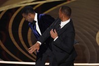 (Не)инсценирани инцидент на додјели „Оскара“: Вил Смит ударио Криса Рока