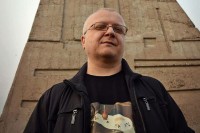 Дејан Огњановић, писац, издаје збирку прича “Дивља капела и друге приче”: Судар руралне и урбане страве