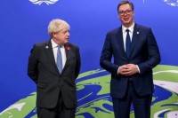 Britanski premijer Džonson čestitao Vučiću pobjedu