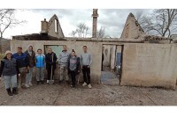 Mladi socijaldemokrati očistili požarište kuće porodice Krneta