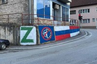 У Вишеграду осванули графити подршке Русији: Данас се обиљежава Дан руских добровољаца
