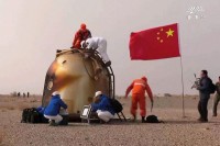 Кинески астронаути се вратили на земљу