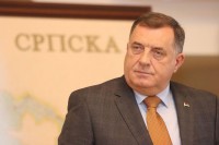 Додик: Васкрс да нас оснажи у заједништву и љубави