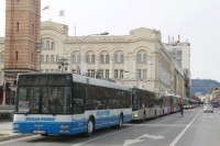 Протест превозника у Бањалуци, сутра паркирају аутобусе пред Градску управу