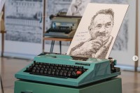 Neobična umjetnička djela nastala na pisaćoj mašini, šalju skrivenu poruku ako ih dobro pogledate