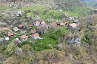 Kotorvaroško selo do koga se ne može doći slučajno: Dunići, ni na nebu ni na zemlji FOTO