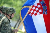 Hrvatska: Od 39 testiranih vojnika, tri je bilo pozitivno na drogu