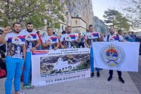 Petorica prijatelja iz Laktaša prepješačili 420 kilometara za 12 dana
