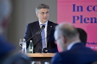 Plenković: Niko ne zna koliko će trajati energetska kriza