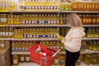 Инфлација у Италији – уље скоро немогуће наћи, а тамо гдје га има, кошта три пута више