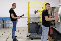 Tehnička škola u Gradišci uvodi novi smjer, jedinstven u Srpskoj: Tehničar robotike zanimanje budućnosti