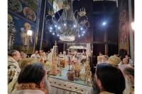 Veliki broj vjernika na zajedničkoj liturgiji SPC i MCP-OA