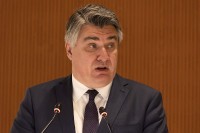 Milanović: Ko priča o ratu u BiH zalijepiti mu usta selotejpom