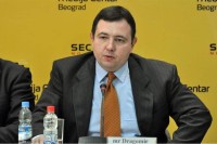 Anđelković: Beograd zbog Kosova i Republike Srpske da nastavi sa politikom balansiranja