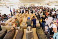 У близини Каира откривене стотине древних ковчега, статуа...