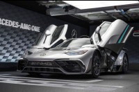 Mercedes-AMG представио ултраспортски модел Оne