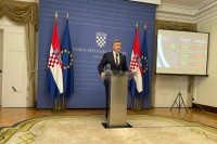 Plenković: Nije vrijeme za sjedanje na dvije stolice