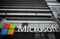 "Мајкрософт" прекинуо пословање у Русији