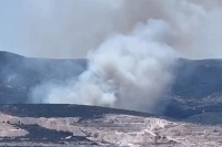 Пожар у близини кућа на Брачу, затражена помоћ канадера